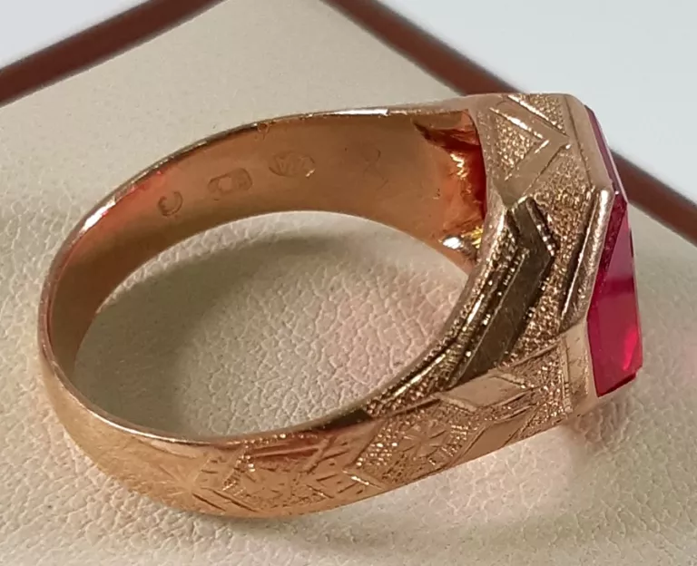ZŁOTY PIERŚCIONEK SYGNET CYRKONIA 14K