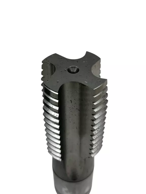 GWINTOWNIKI FANAR DIN-352/3 M42 (6H) HSS
