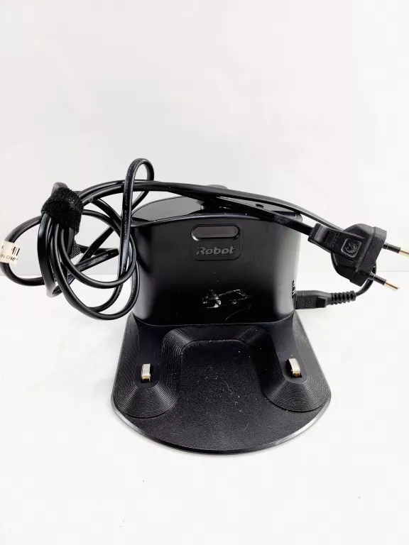 robot-sprzatajacy-irobot-roomba-675-akcesoria-stan-11323-2