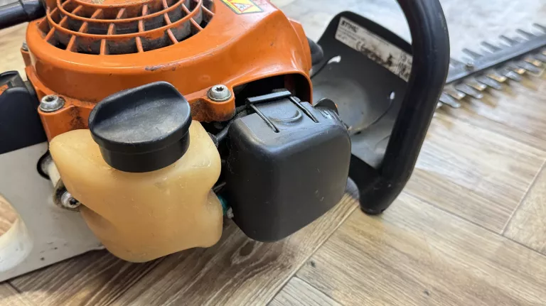 SPALINOWE NOŻYCE DO ŻYWOPŁOTU STIHL HS 45
