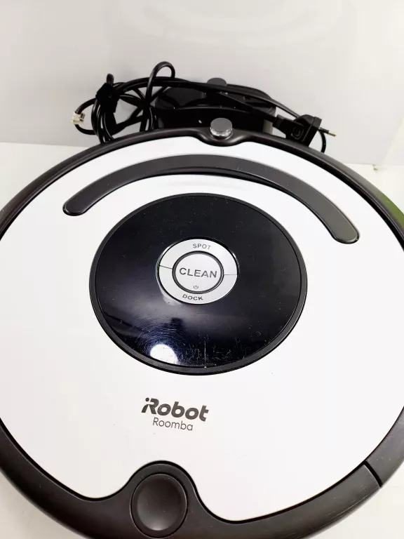 ROBOT SPRZĄTAJĄCY IROBOT ROOMBA 675 + AKCESORIA
