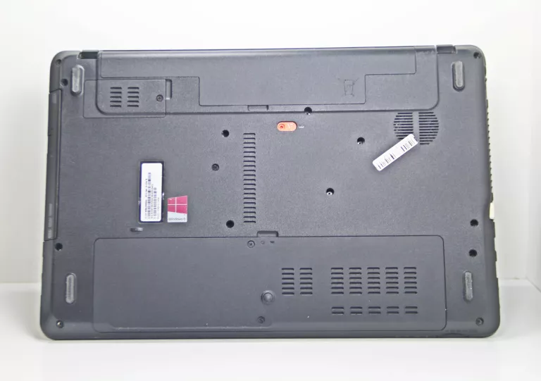 LAPTOP ACER E1-531 GRAPHICS / PENTIUM B960 / 500GB HDD / 4GB DDR3 /