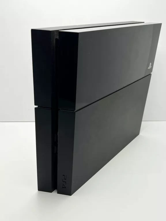 KONSOLA PLAYSTATION 4 PS4 500GB + PAD