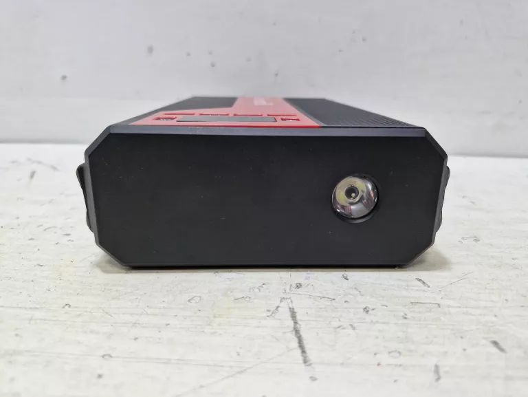 ULTIMATE SPEED POWERBANK UPK 10 H5 Z KOMPRESOREM
