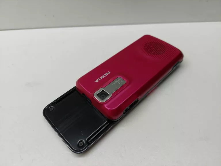 NOKIA 7100