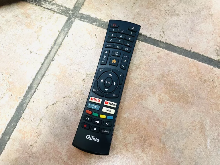 TELEWIZOR QILIVE Q40FS211B 39,5" SMART WI-FI DVB-T 2