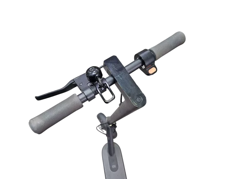 XIAOMI MI ELECTRIC SCOOTER ESSENTIAL 20KM/H DO 20KM 250W 5200MAH DO 100K