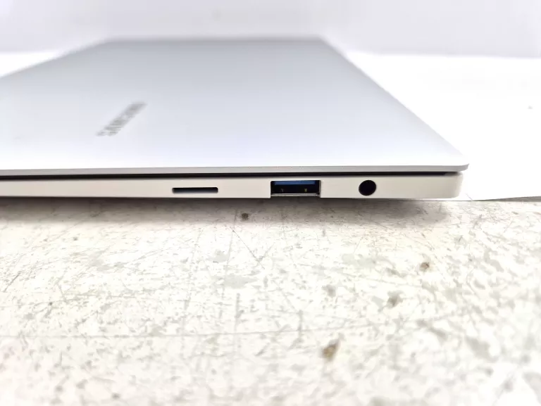 LAPTOP SAMSUNG BOOK2 PRO I7-12GEN 16GB/1TB WIN11 PRO
