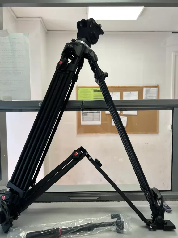 TRIPOD   STATYW DO KAMER  CINEGEN CGH-5100 IGŁA