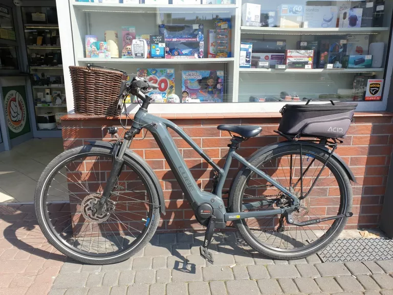 ROWER ELEKTRYCZNY CUBE TOURING HYBRID ONE 500 TRAPEZ