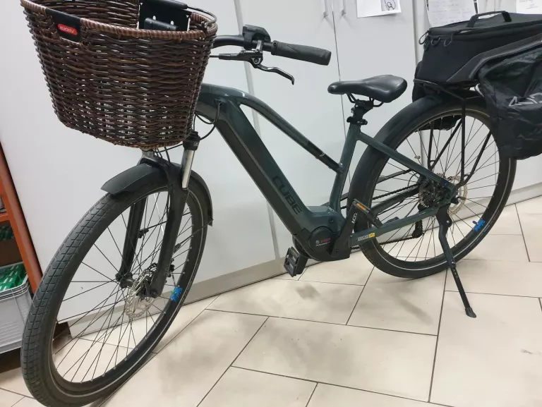 ROWER ELEKTRYCZNY CUBE TOURING HYBRID ONE 500 TRAPEZ