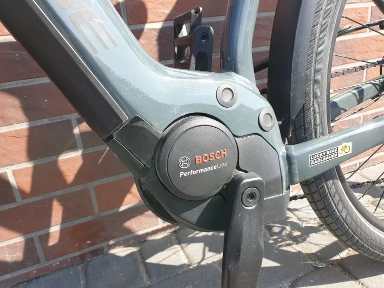 ROWER ELEKTRYCZNY CUBE TOURING HYBRID ONE 500 TRAPEZ
