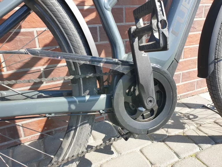 ROWER ELEKTRYCZNY CUBE TOURING HYBRID ONE 500 TRAPEZ
