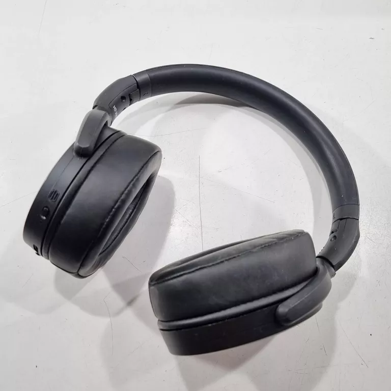 SŁUCHAWKI BEZPRZEWODOWE NAUSZNE Z MIKROFONEM SENNHEISER HD 350BT
