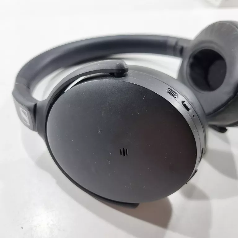 SŁUCHAWKI BEZPRZEWODOWE NAUSZNE Z MIKROFONEM SENNHEISER HD 350BT