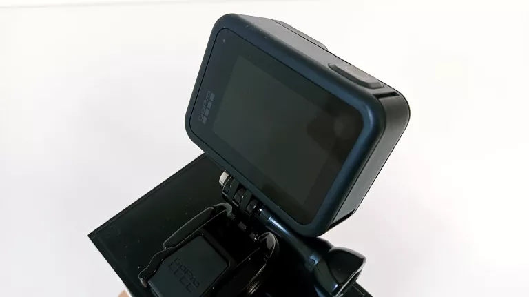KAMERKA GOPRO 8 BLACK / KOMPLET / ETUI NA BATERIE