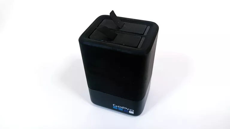 KAMERKA GOPRO 8 BLACK / KOMPLET / ETUI NA BATERIE
