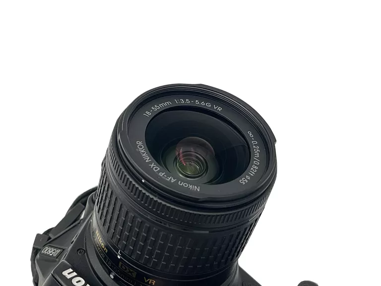 APARAT NIKON D5600 + OBIEKTYW NIKOR VR 18-55MM ZESTAW! PRZEBIEG 15K!