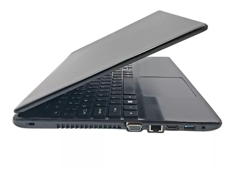 LAPTOP ACER E5-571G 15,6" I5-5200U 8GB RAM 1TB HDD GEFORCE 840M
