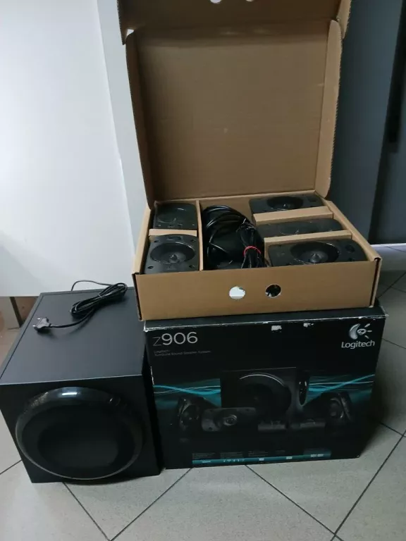 ZESTAW GŁOŚNIKÓW LOGITECH Z906 5.1 KOMPLET