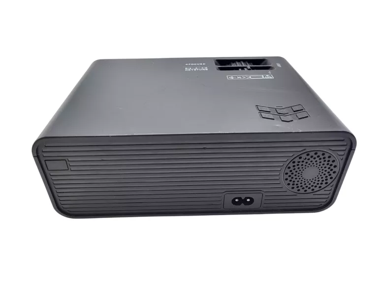 PROJEKTOR MULTIMEDIALNY HDMI, VGA, USB