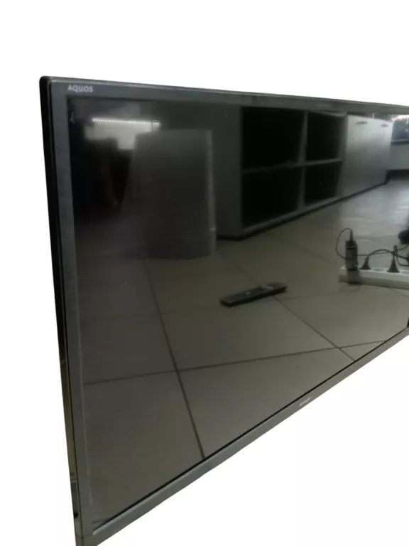 TELEWIZOR SHARP AQUOS 32 CALI