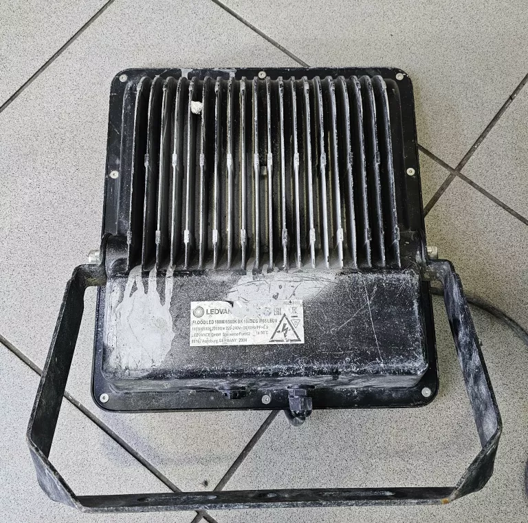 LEDVANCE 6500K 180W NAŚWIETLACZ LED HALOGEN