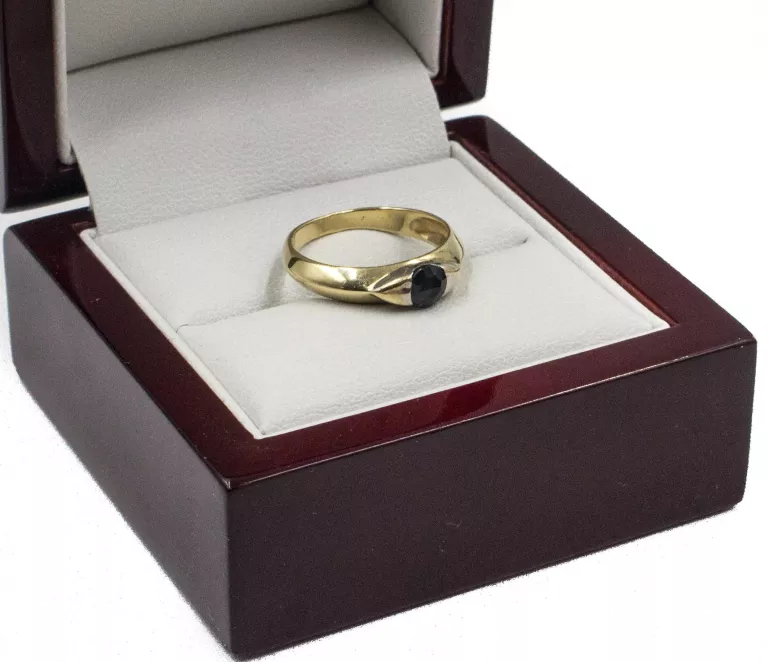 zloty-pierscionek-z-czarnym-oczkiem-r11-14k-w233g-rozmiarsrednica-wew-mm-372-11