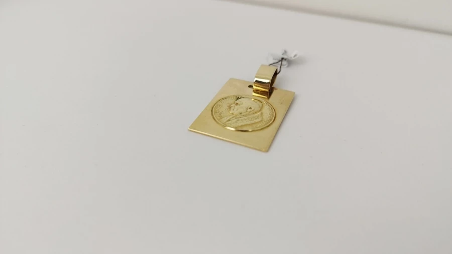 zloty-medalik-585-typ-129254-2