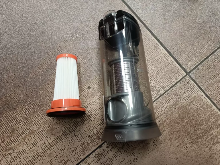 ODKURZACZ RĘCZNY BLACK DECKER DVC320BRG-QW !STAN BDB!