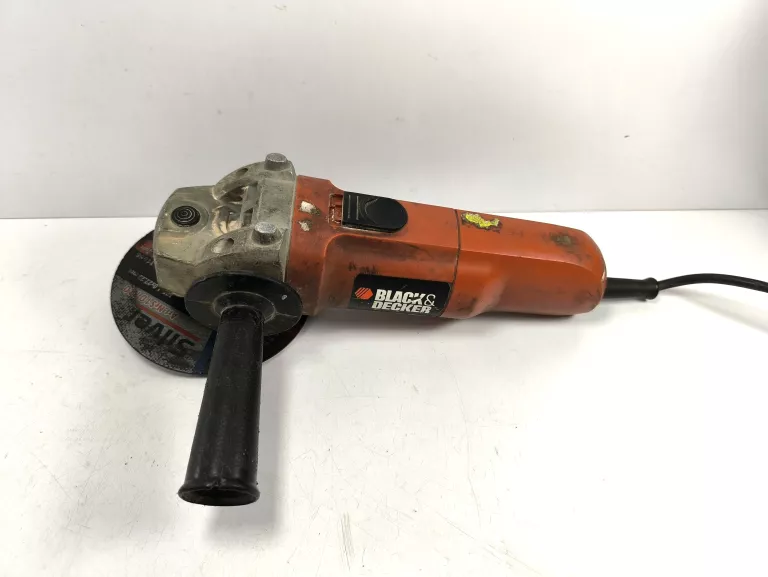 SZLIFIERKA KĄTOWA BLACK&DECKER CD115