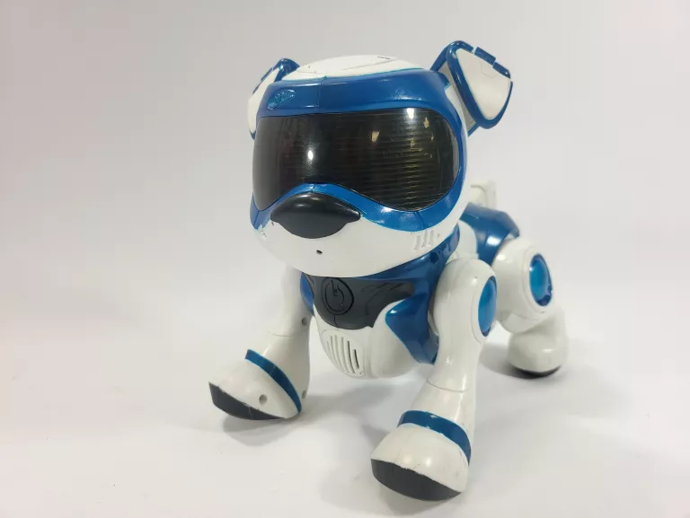 teksta-robopiesek-interaktywny-piesek-robot-stan-11323-2