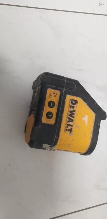 LASER DEWALT DW087