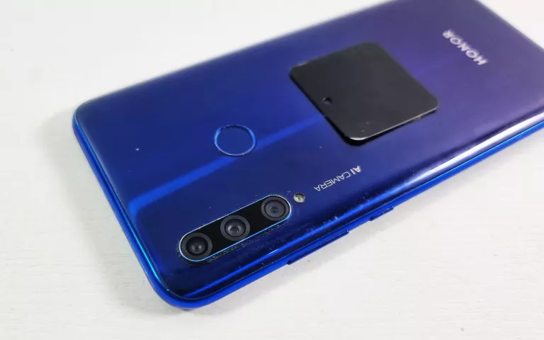 fajny-telefon-honor-20-lite-4gb128gb-stan-11323-2