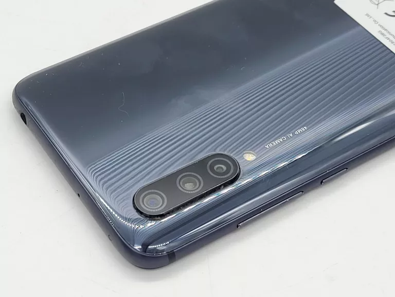 TELEFON XIAOMI MI 9 LITE 6/64GB