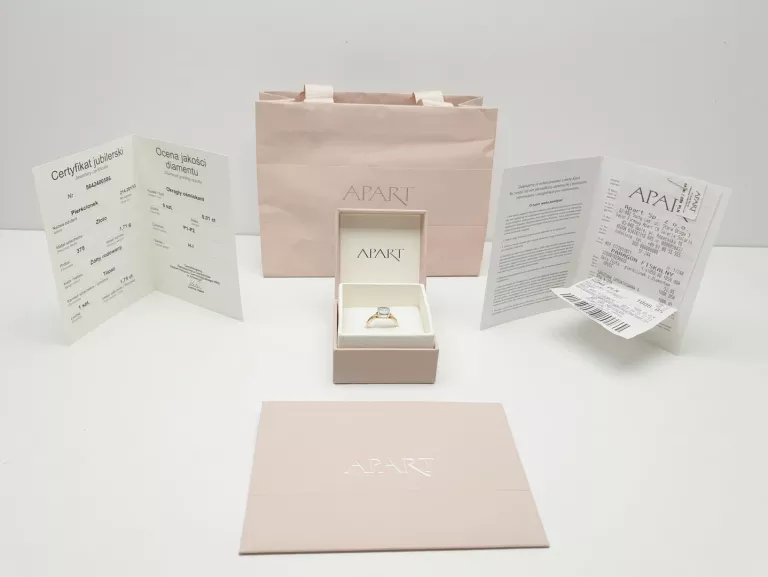ZŁOTY PIERŚCIONEK APART Z TOPAZEM I DIAMENTAMI PR. 375 1,71G 1,75CT