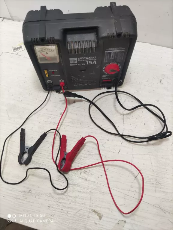 PROSTOWNIK SAMOCHODOWY KUKLA BK 15A 12V BK120615