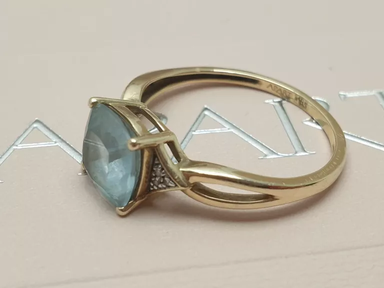 ZŁOTY PIERŚCIONEK APART Z TOPAZEM I DIAMENTAMI PR. 375 1,71G 1,75CT