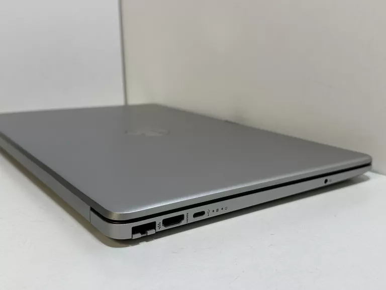 LAPTOP HP 15-DW1000NW 15.6" I3-10110U/8RAM/256SSD/WIN11 WARTO/OKAZJA