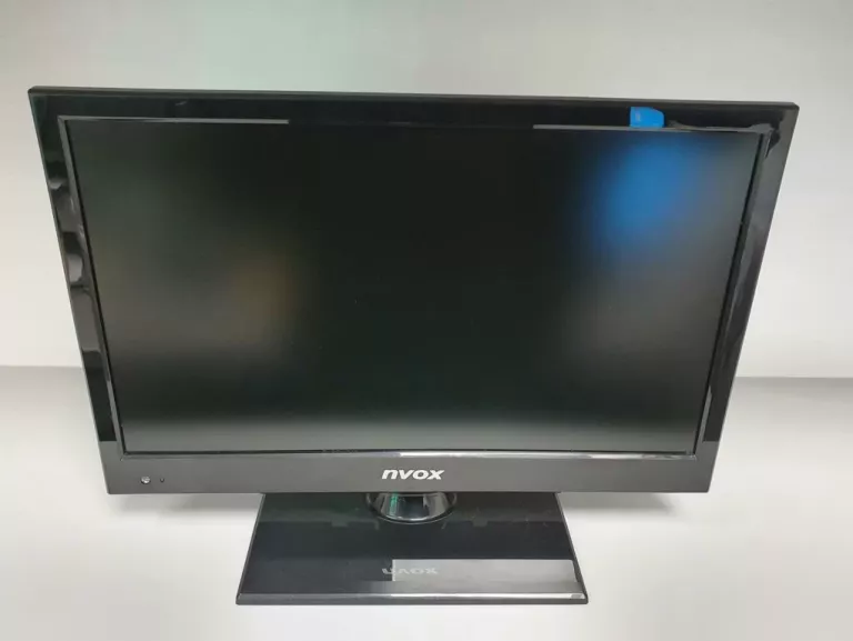TV NVOX 15C510B 15,6"
