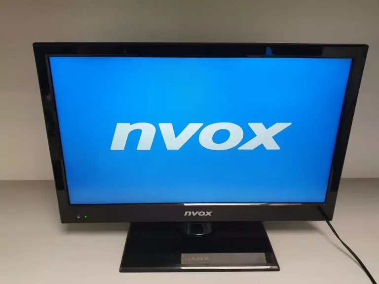 TV NVOX 15C510B 15,6"