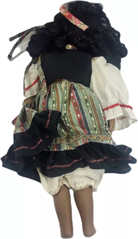 PORCELANOWA LALKA CIEMNOSKÓRA KOLEKCJONERSKA FIGURKA