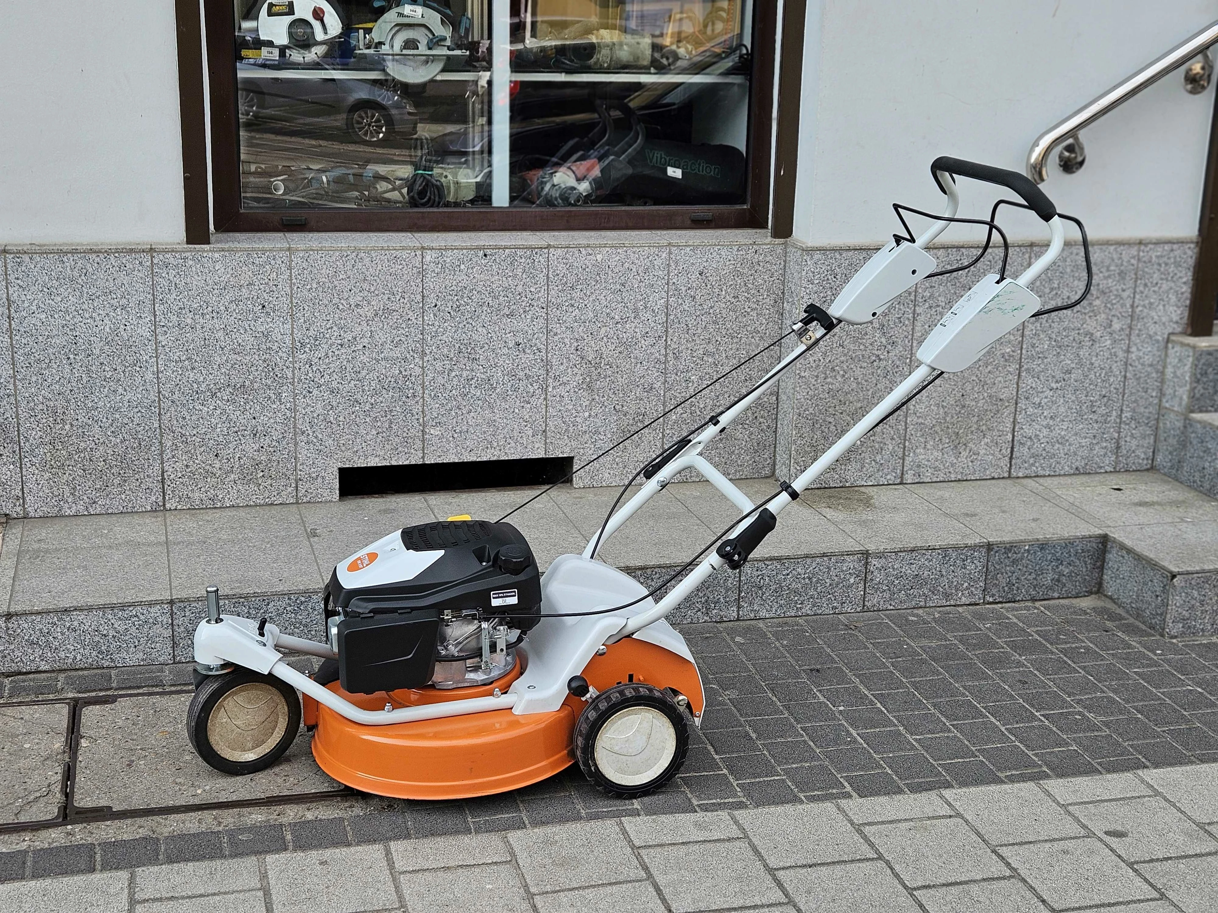 kosiarka-spalinowa-stihl-rm-3-rt-z-napedem-mulczowanie-glogowska-66-poznan-ska-x