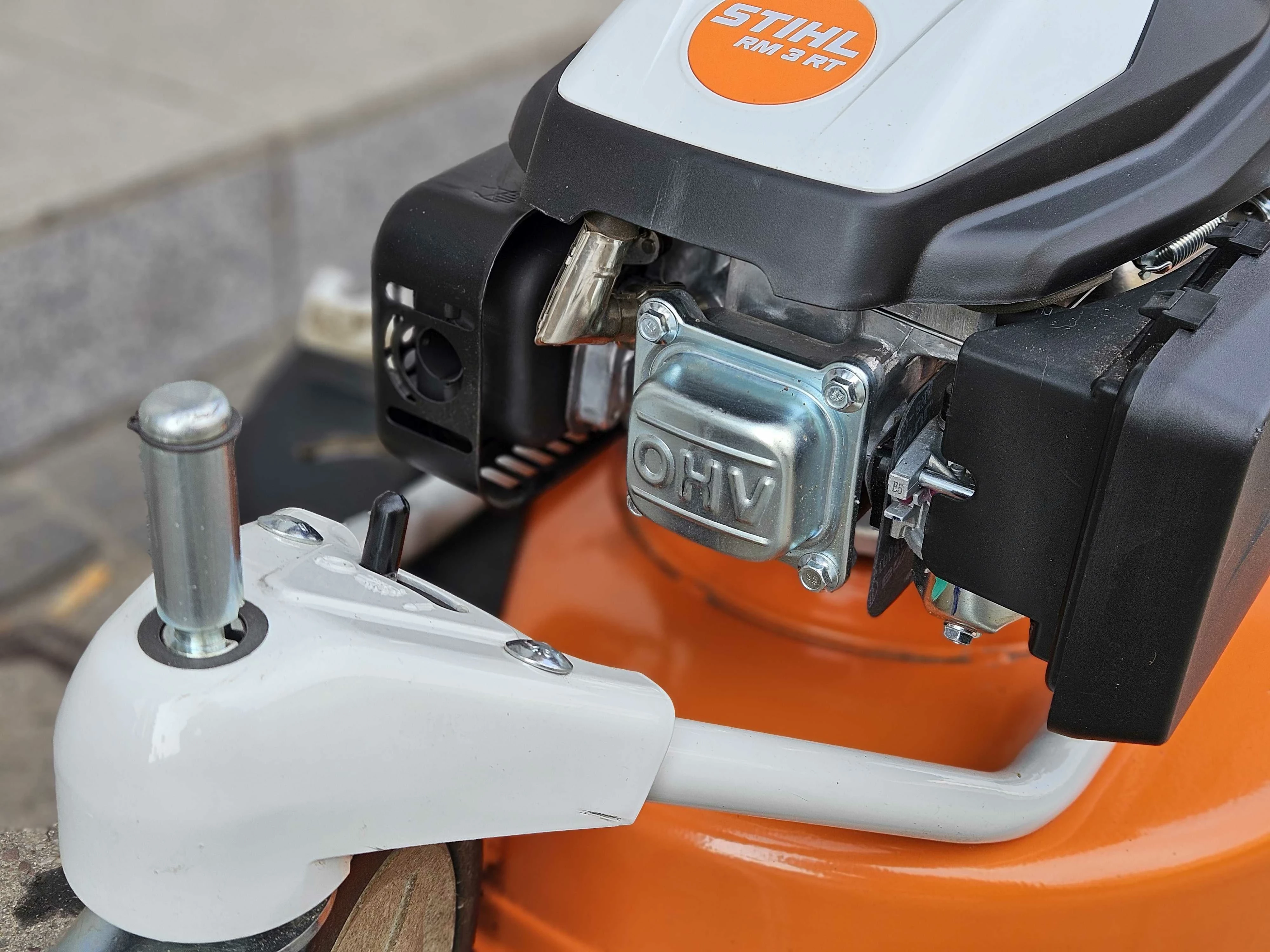 kosiarka-spalinowa-stihl-rm-3-rt-z-napedem-mulczowanie-stan-11323-2