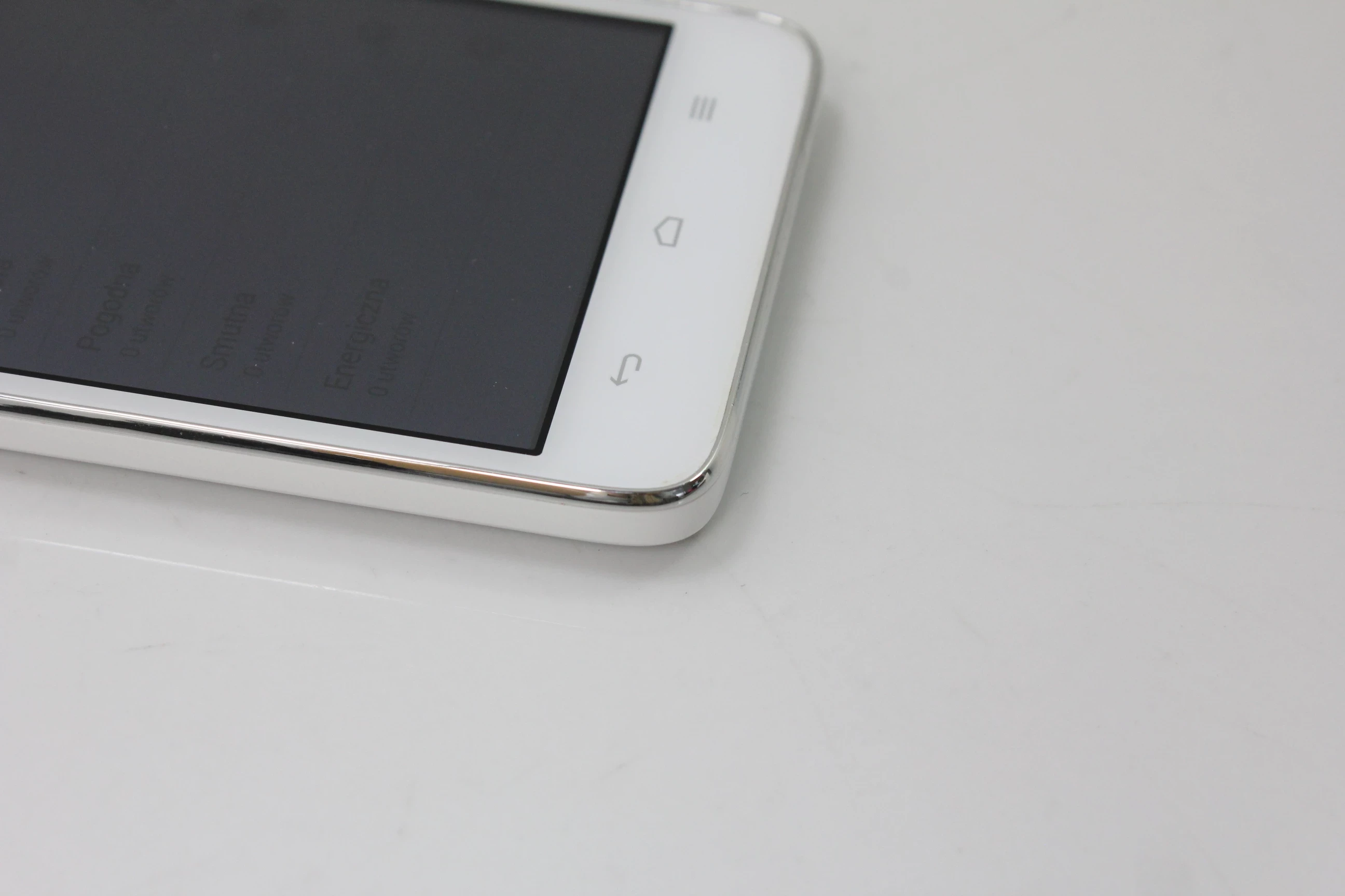 telefon-huawei-ascend-g620s-stan-11323-2