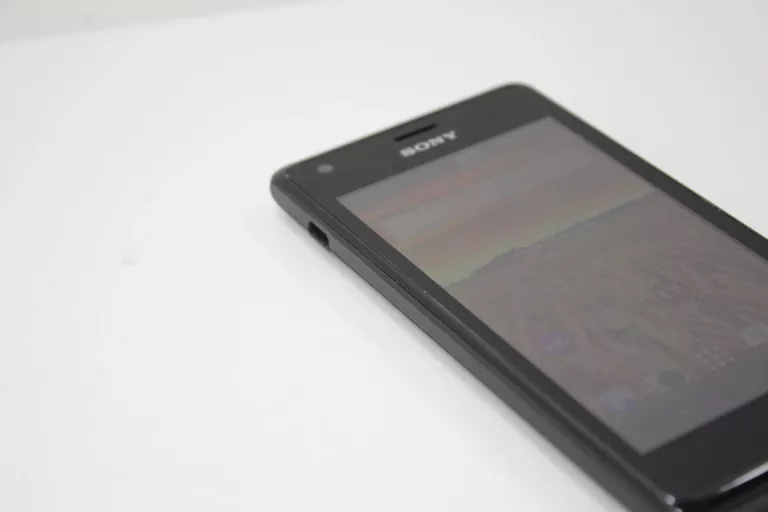 TELEFON SONY XPERIA M C1905