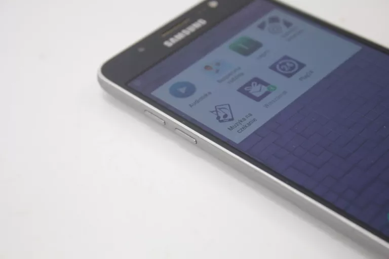 TELEFON SAMSUNG GALAXY J5 2016