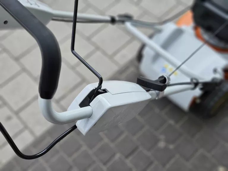 kosiarka-spalinowa-stihl-rm-3-rt-z-napedem-mulczowanie-szerokosc-koszenia-48