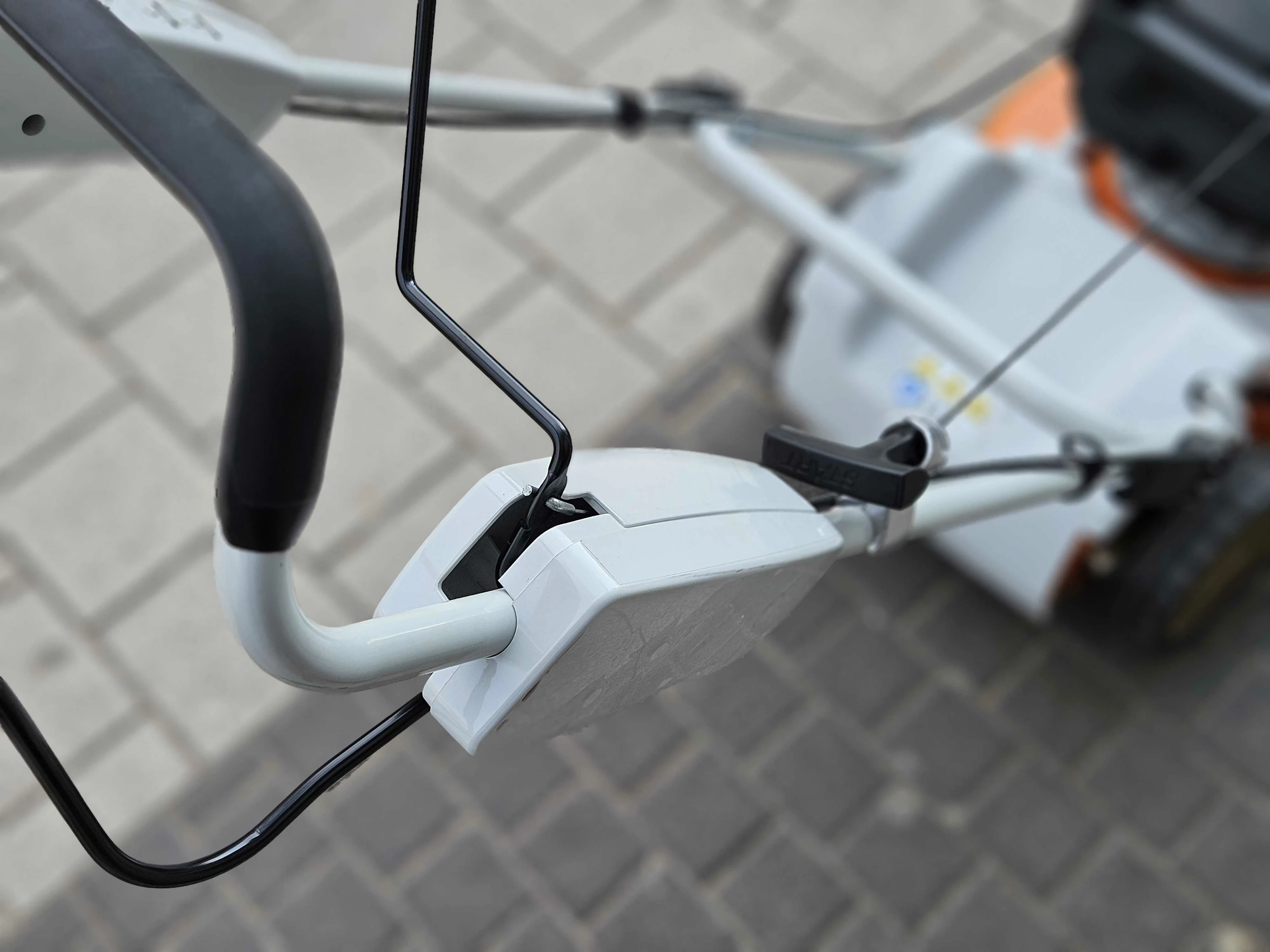 kosiarka-spalinowa-stihl-rm-3-rt-z-napedem-mulczowanie-szerokosc-koszenia-48