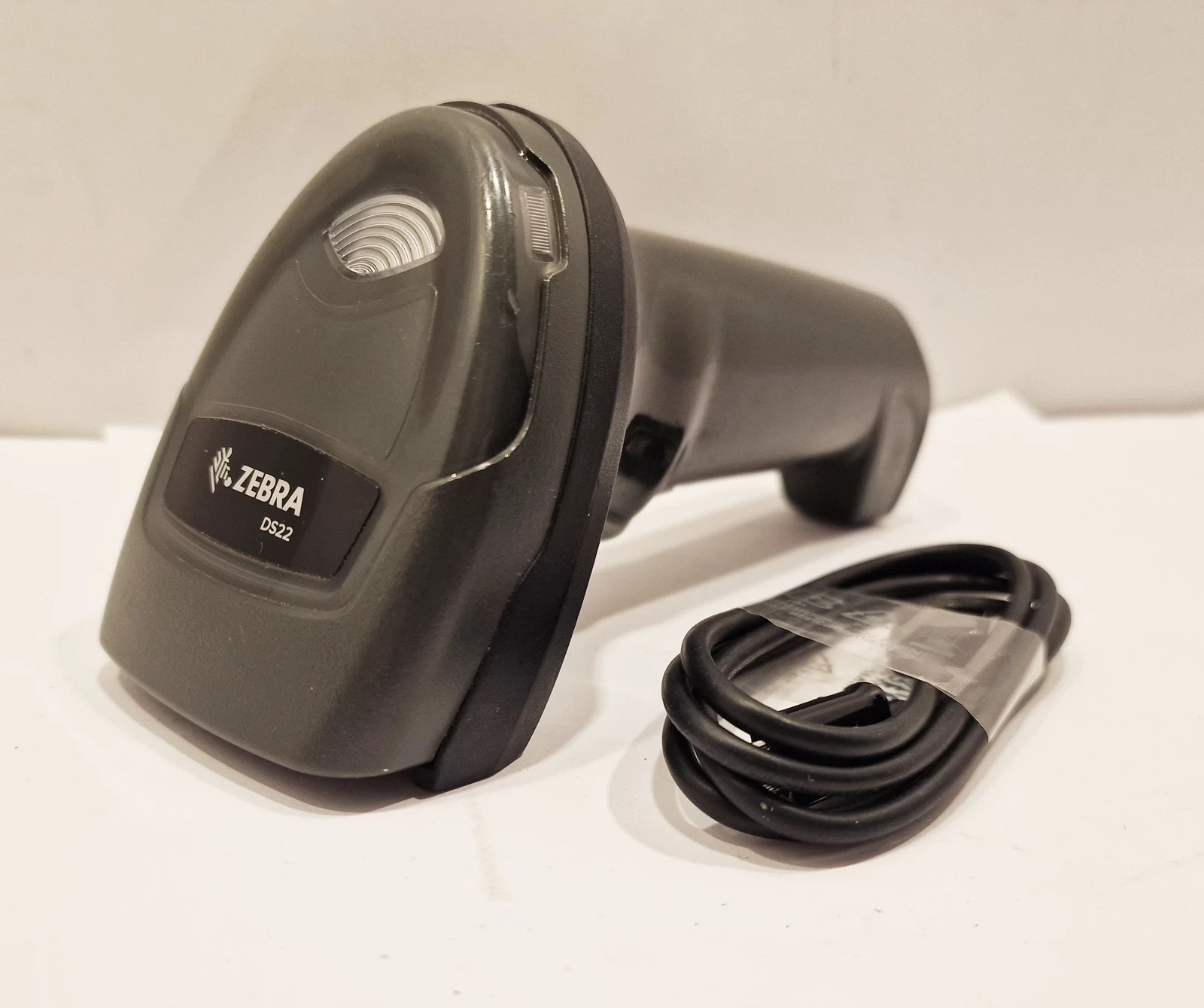 zebra-ds2278-2d-reczny-czytnik-kodow-kreskowych-bezprzewodowy-obroncow-pokoju-3-gubin